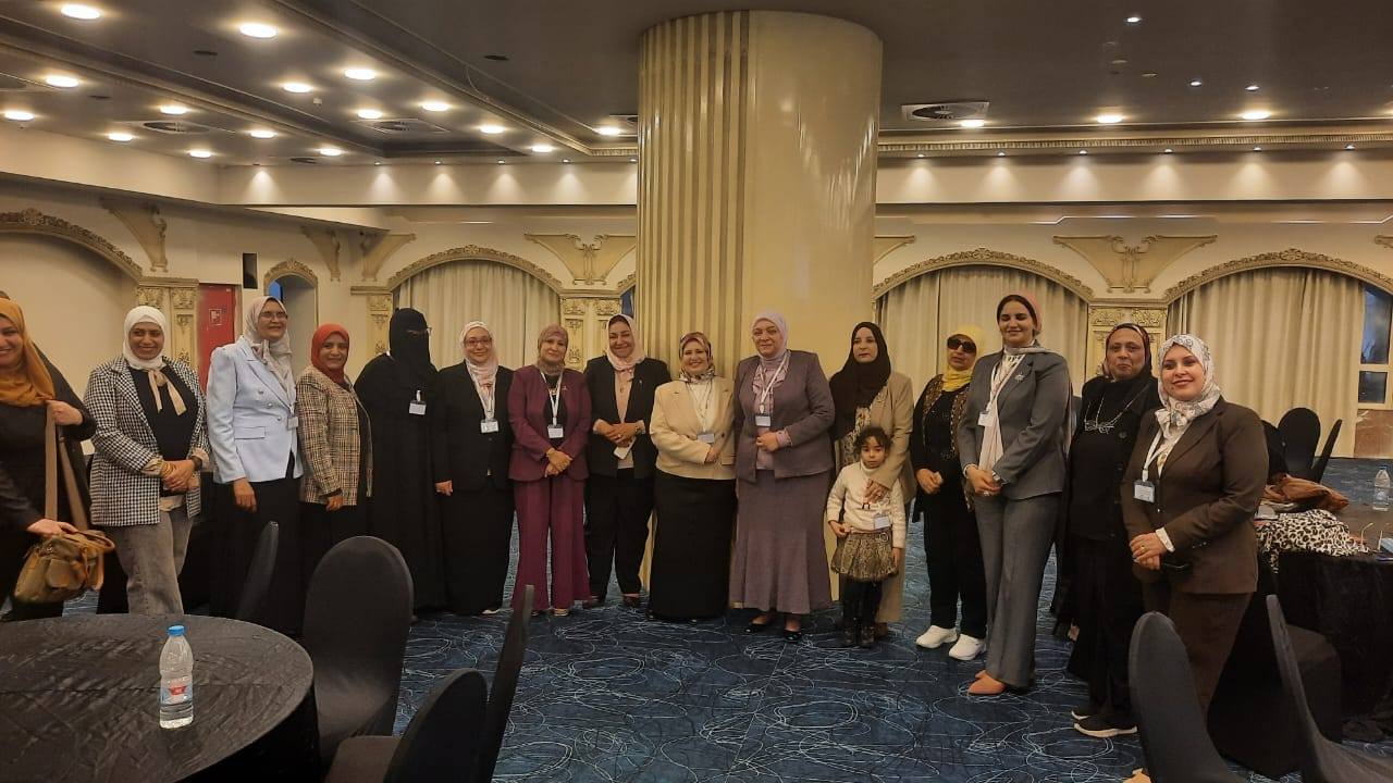مشاركة قسم تمريض صحة المجتمع بالمؤتمر الدولي الثانى عشر و الثامن للدراسات العليا والبحوث