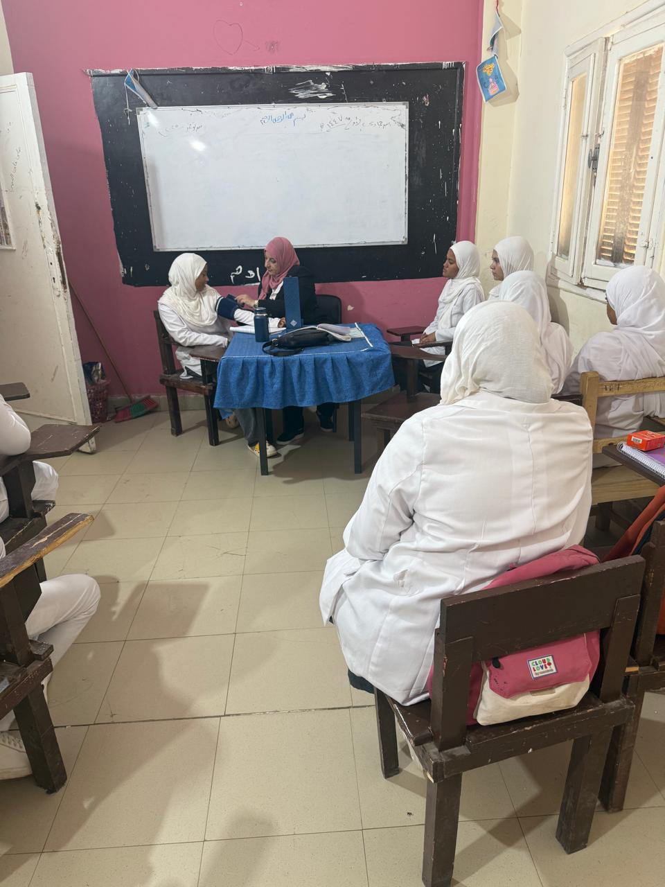  تواصل مشاركة كلية التمريض _جامعة المنصورة فى ختام فعاليات قافلة 