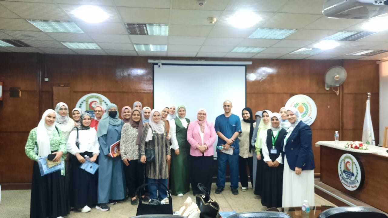 Participation of the Critical Care and Emergency Nursing Department in the Introductory Meeting for New Postgraduate Students at the Faculty of Nursing, Mansoura University, for the Academic Year 2025/2026