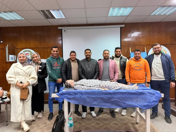 تدريب مجموعه من الطلاب والخريجين على ITLS 