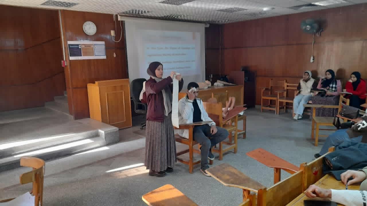 روضة مس منى التجريبية لغات