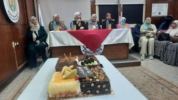 كلية التمريض تحتفل باليوم العالمي للتمريض وتكرّم كوادره المتميزة