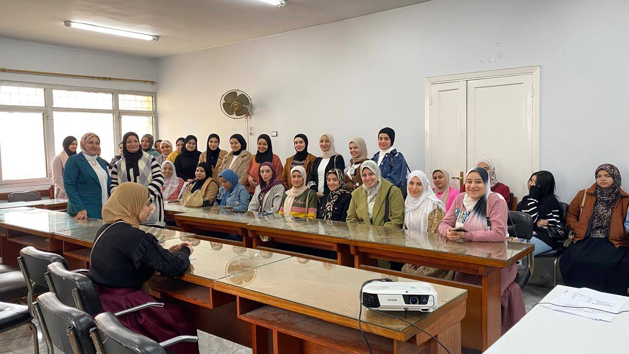 كلية التمريض بجامعة المنصورة تنظم ندوة تثقيفية لمناهضة ختان الإناث